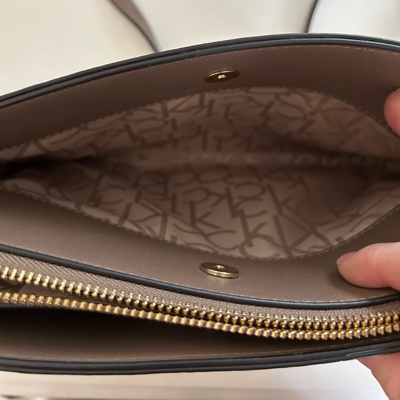 Calvin Klein Crossbody - Picture 4 of 7